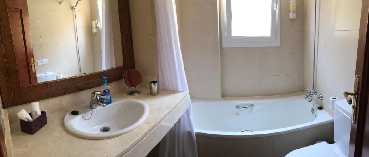 Apartamento De Lujo En Puerto Santiago Пуерто де Сантяго Екстериор снимка