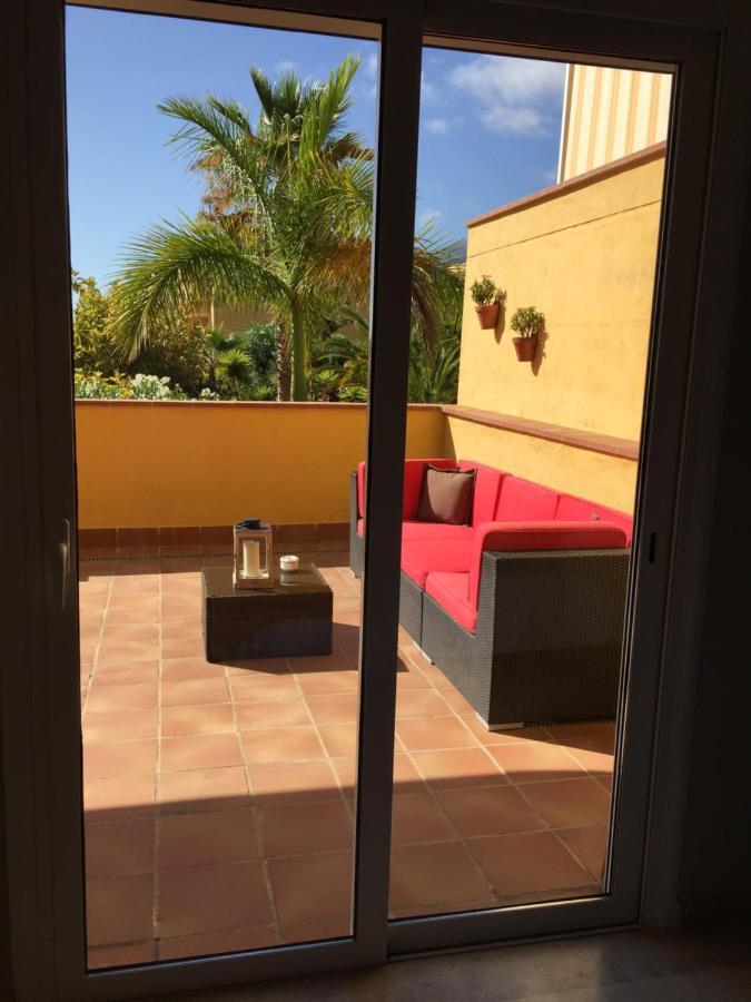 Apartamento De Lujo En Puerto Santiago Пуерто де Сантяго Екстериор снимка